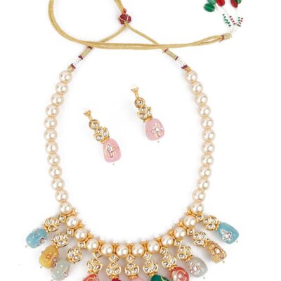 Elegant kundan Necklace set With Earrings
