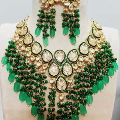 Heavy Kundan Choker Necklace With Earring