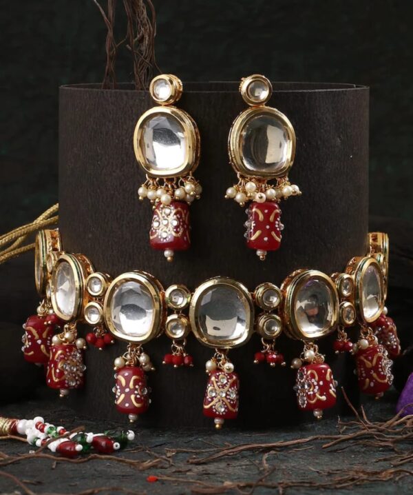 Gold Plated Kundan Necklace With Earring - Image 2