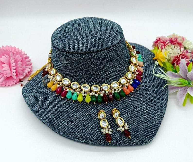 Bollywood Inspire Kundan Choker Necklace Set With Multi Color Stone - Image 4