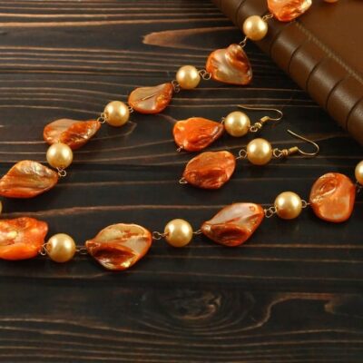 Mother Of Pearl Necklace Set