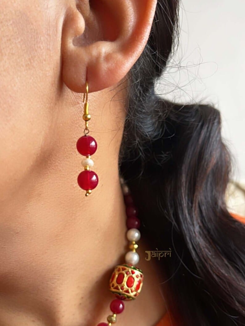 Traditional Jadau Beads Necklace With Earrings - Image 5