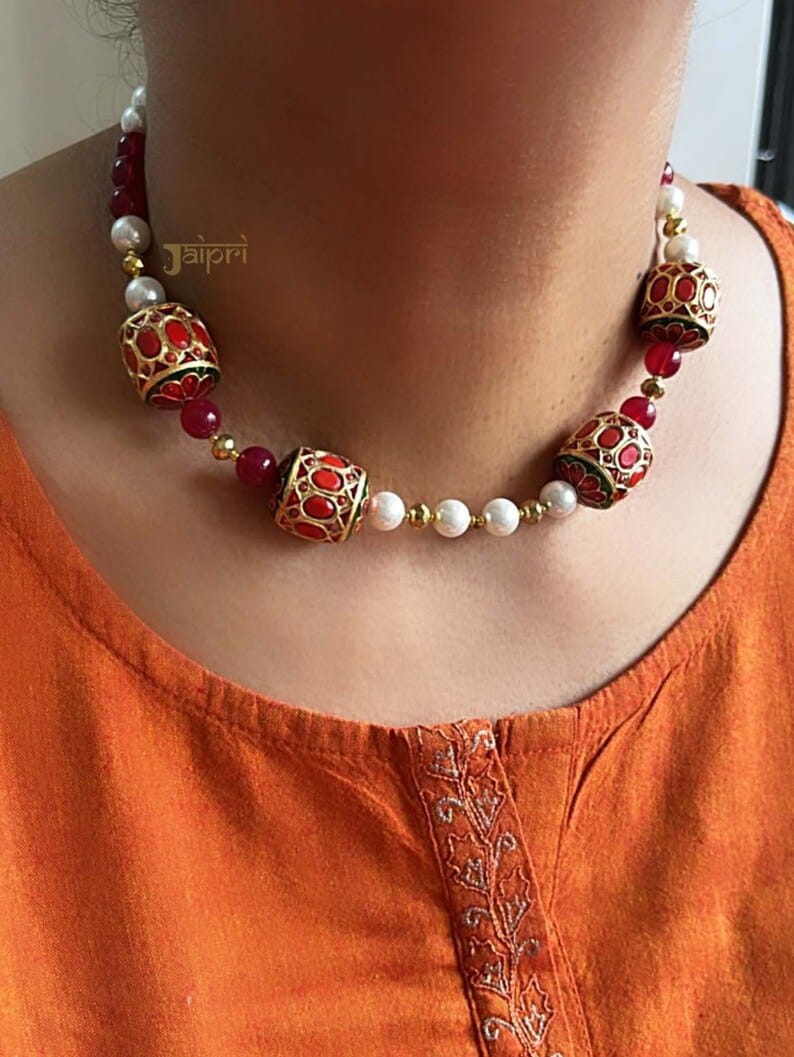 Traditional Jadau Beads Necklace With Earrings - Image 3