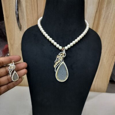 Victorian Long Peacock Polki Necklace Set