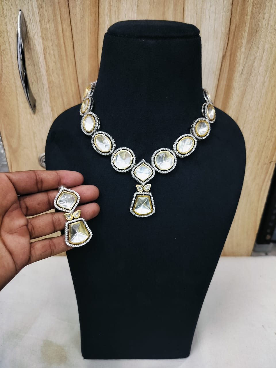 Polki Necklace Set