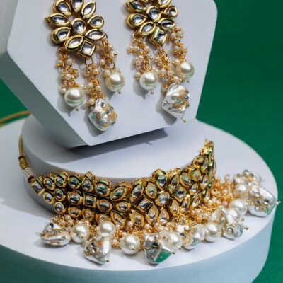 Gold Plated Kundan Embellished Necklace Set