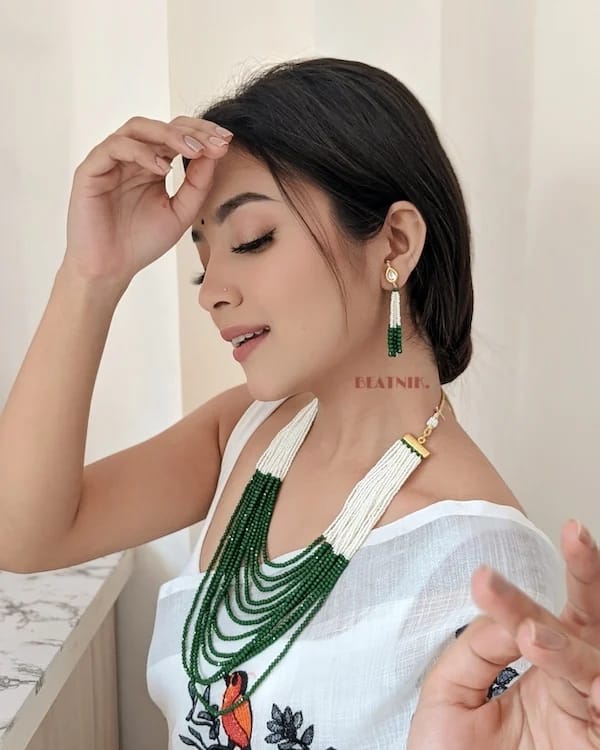 Long White & Green Peral Necklace Set - Image 3