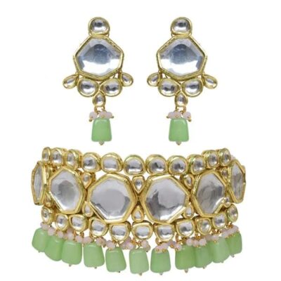 Gold Plated Kundan Neckpiece With Earrings