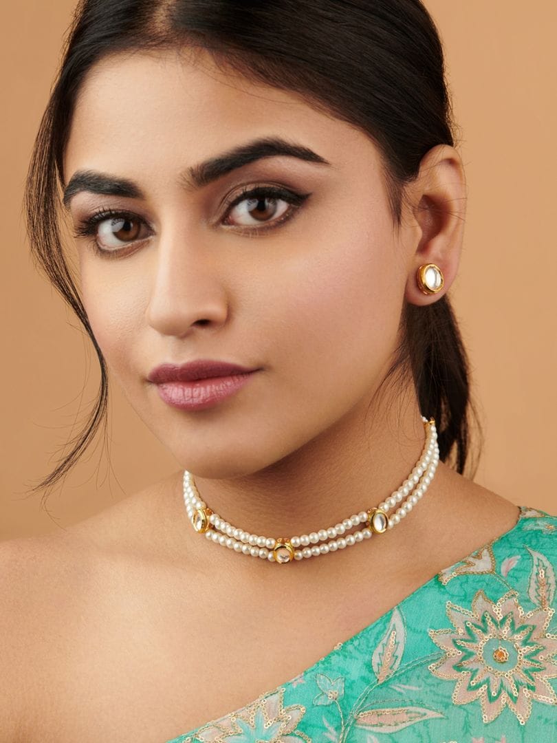 Gold Finish Kundan Peral Necklace Set