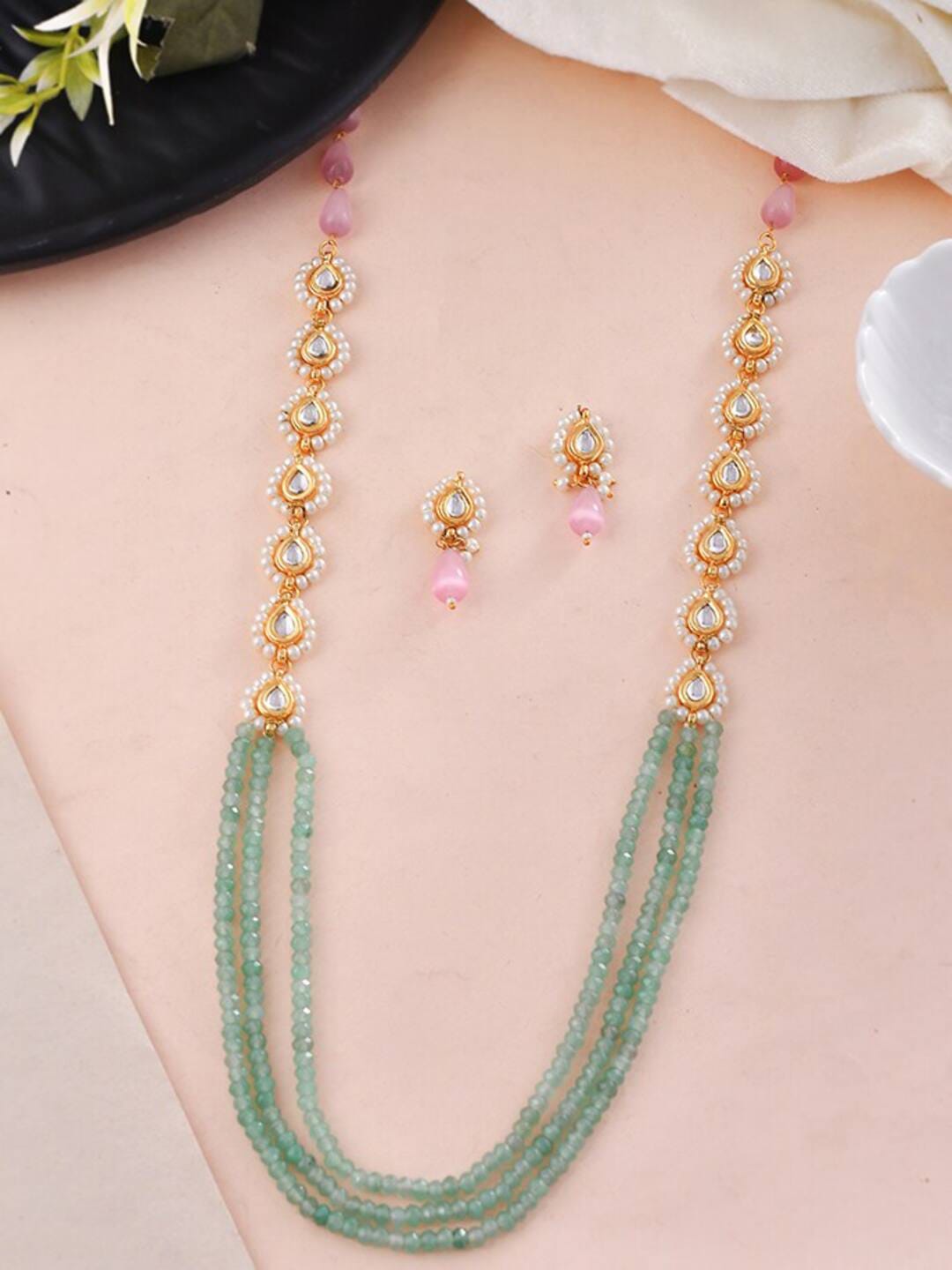 Womens Gold Plated Unique Elegant Party Wear Necklace - Image 2