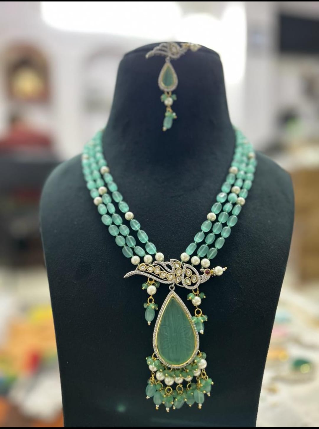 Semi precious Polki stones and pearls Necklace - Image 2