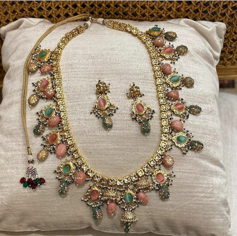 Semi precious Kundan stones and pearls Necklace