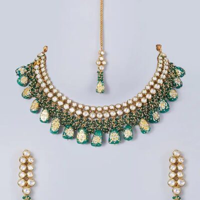 Gold Tone Beaded Kundan Necklace