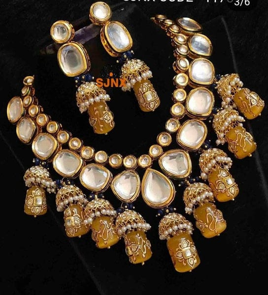 Big Kundan With Jumki Hanging Necklace Set - Image 2