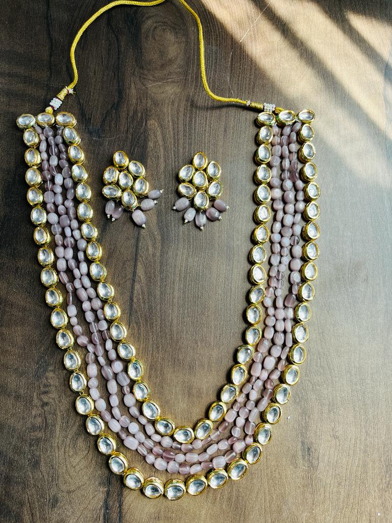 Gold Plated Kundan Necklace With Earrings - Image 3
