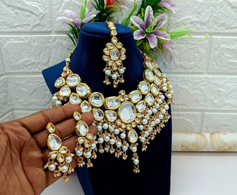Gold Plated Bride Kundan Necklace Set - Image 3