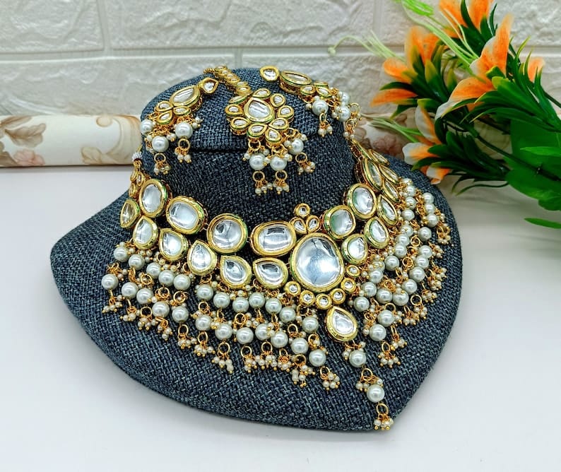 Gold Plated Bride Kundan Necklace Set - Image 5
