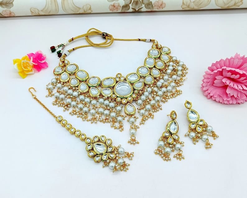 Gold Plated Bride Kundan Necklace Set - Image 4