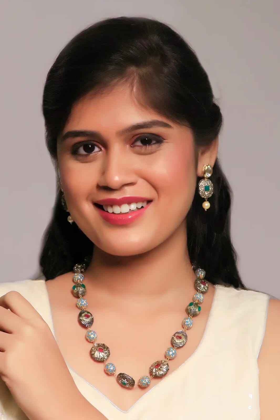 Multi Beads Necklace With Earrings - Image 2