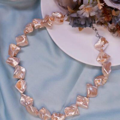 Baroque Statement Necklace White