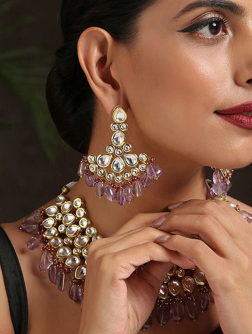 Gold Finish Kundan Choker Necklace Set - Image 5