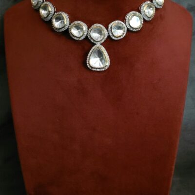 Silver Polki Set With Earrings