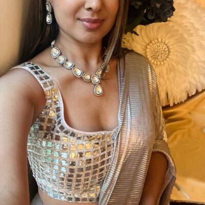 Elegant Kundan Necklace Set