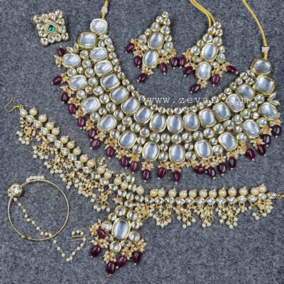 Kundan Necklace With Earrings