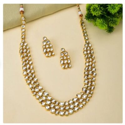 Gold Toned Kundan Studded Necklace Set