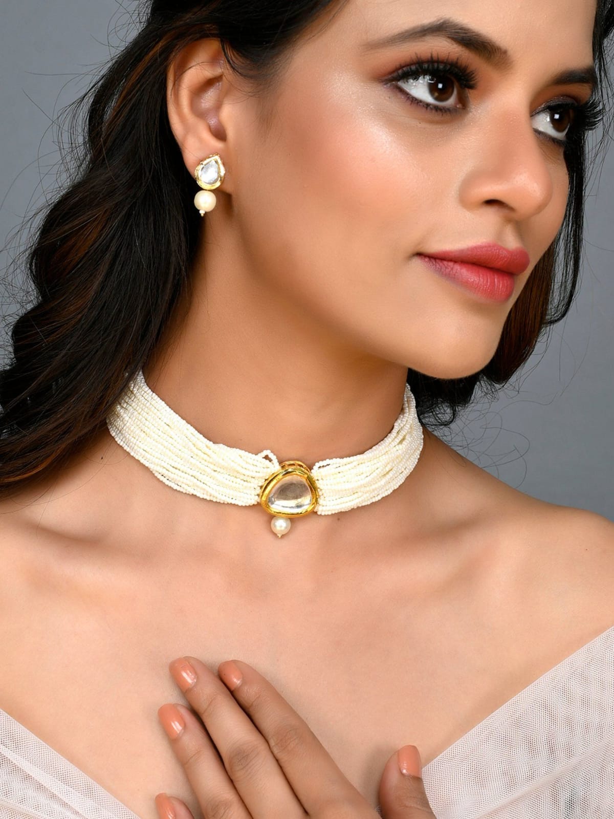 Gold Plated Kundan Choker Jewellery Set - Image 2