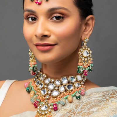 Multicolor Kundan Beaded Gold Plated Jewellery Set with Maangtikka