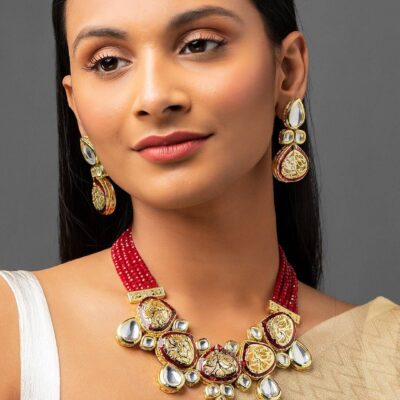 Elegant Kundan Studded Carved Multilayer Gold Plated Jewellery Set