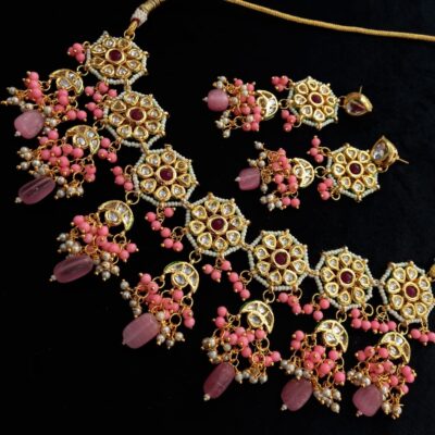 Gold-Plated Floral Kundan Studded Choker Jewellery Set