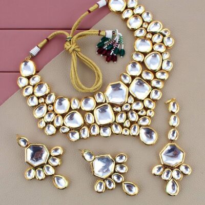 Gold Plated Kundan-Studded Necklace With Earrings & maangtikka