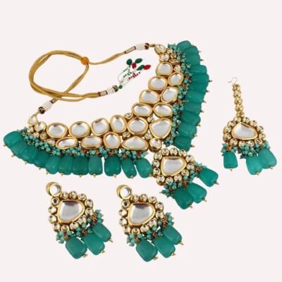 Gold-Plated Kundan-Studded & Pearls Beaded Necklace With Earrings & Maangtikka