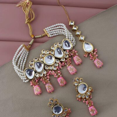 Pink Tone Kundan Studded & Peard Beaded Necklace Set
