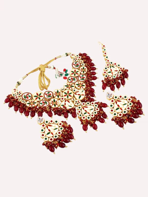Gold-Plated Kundan-Studded & Pearls Beaded Necklace With Earrings & Maangtikka - Image 4