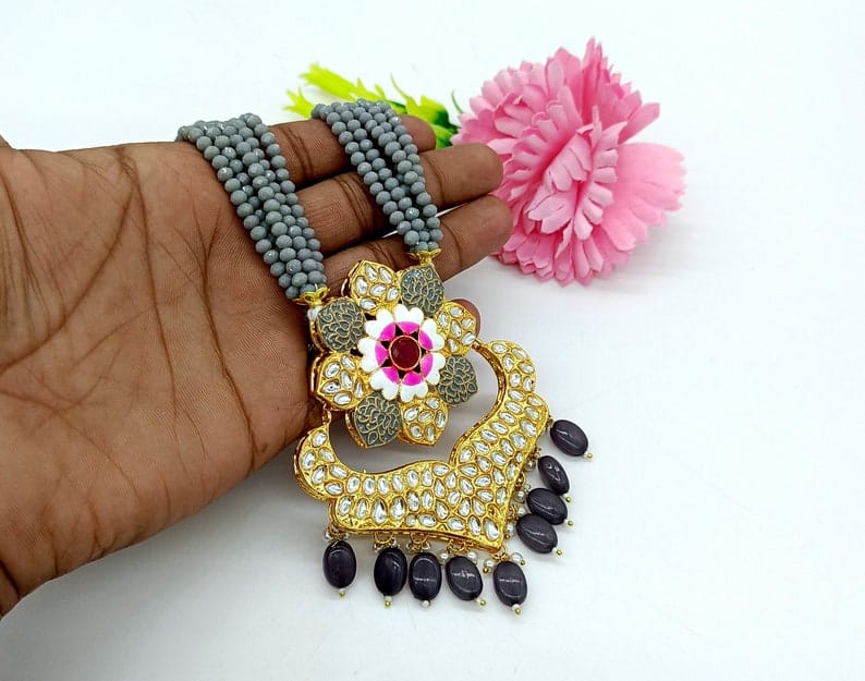 Gold Plated Kundan Beaded Necklace & Earrings Set - Image 7