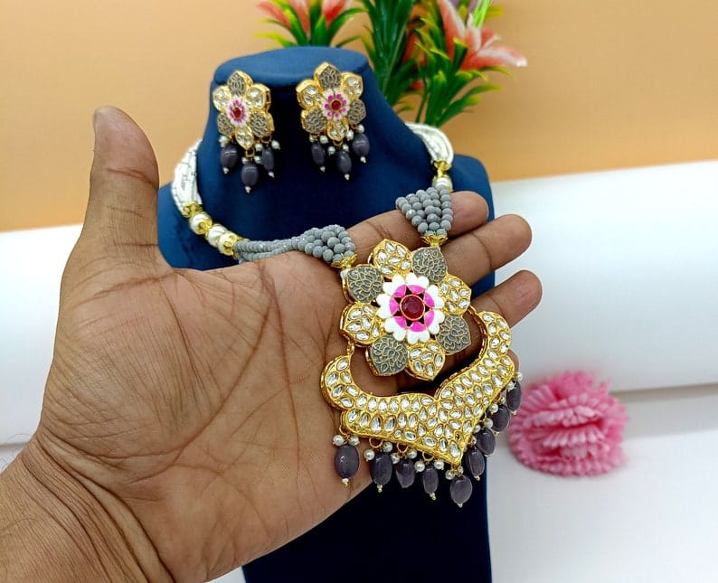 Gold Plated Kundan Beaded Necklace & Earrings Set - Image 6