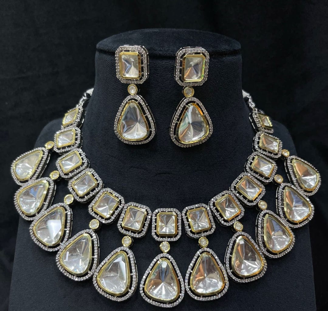 Elegant Polki Necklace With Earrings