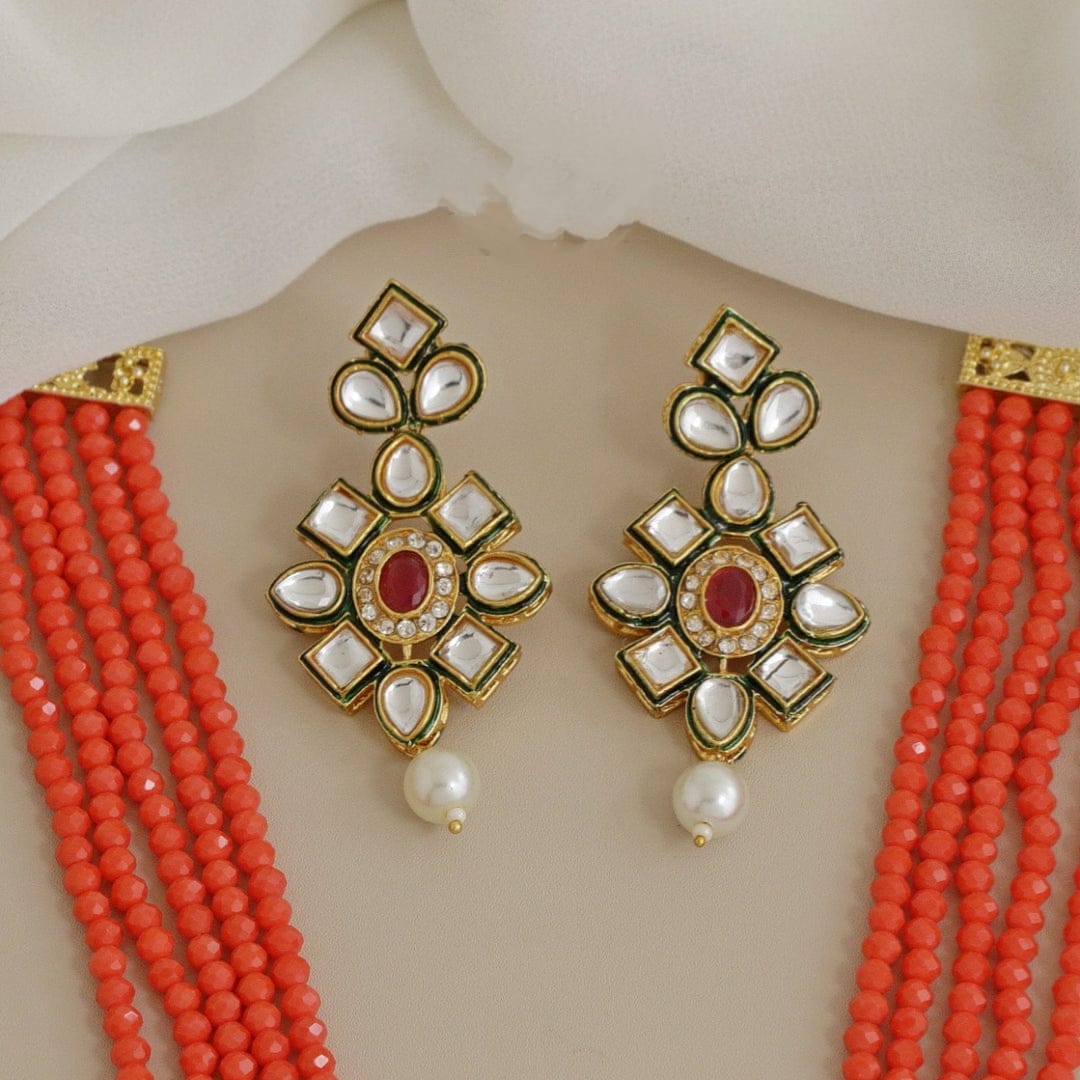 Kundan Neckpiece In Red - Image 2