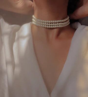 Fine White Pearls Necklace