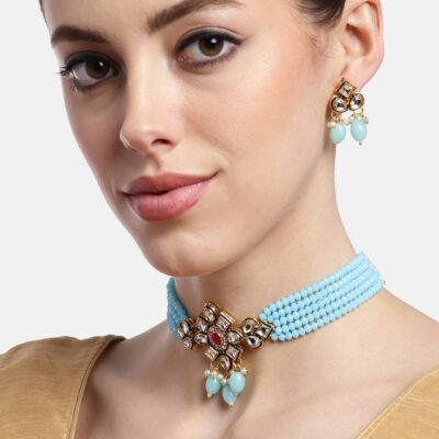 Elegant Kundan Necklace With Earrings