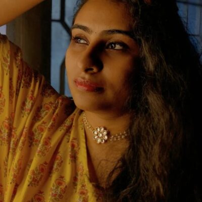 Elegant Kundan Necklace