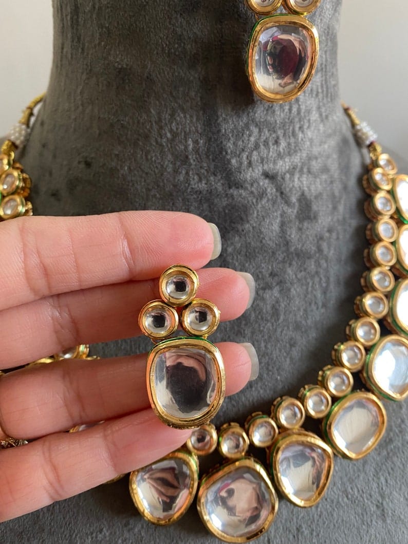 Kundan Choker Necklace Set - Image 4