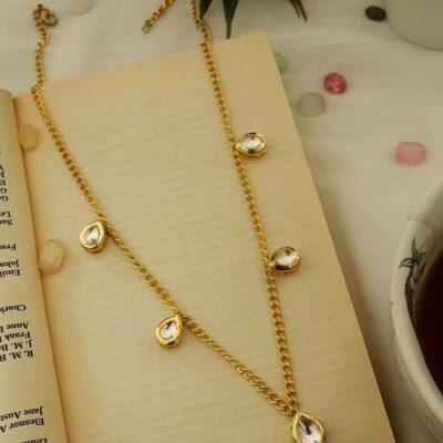 Gold Tone Kundan Chain Necklace