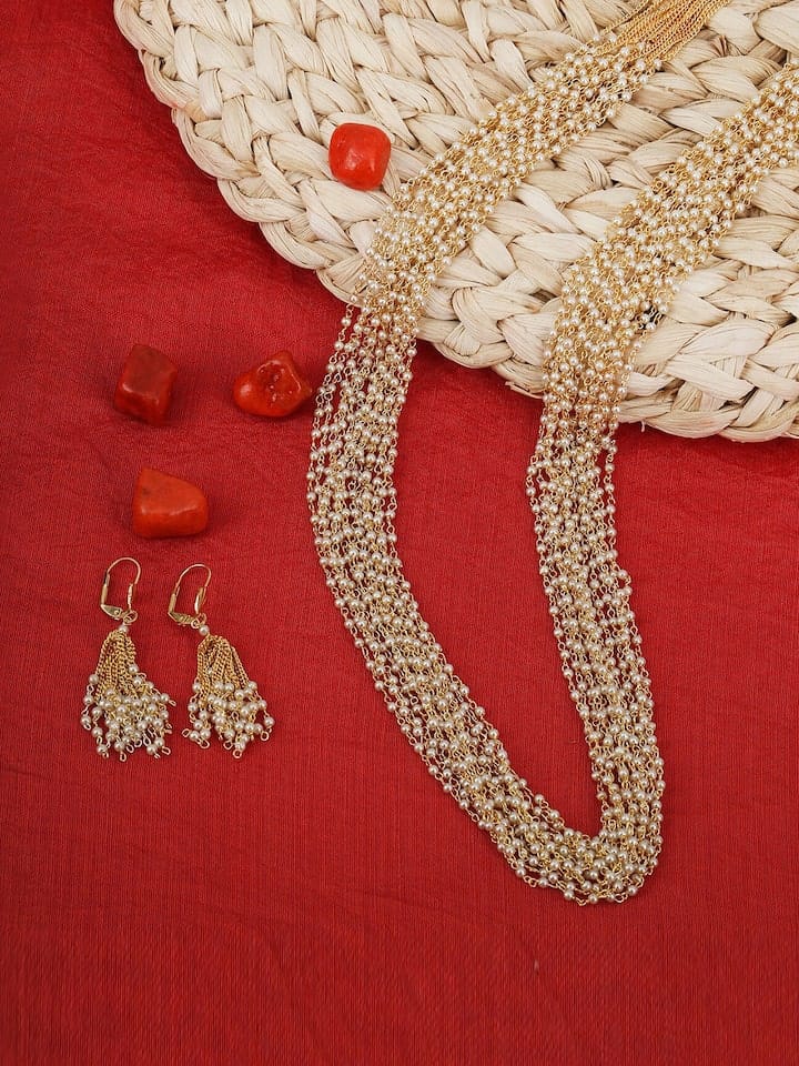 Gold Plated Antique White Pearls Flower Shaped Jewellery Set