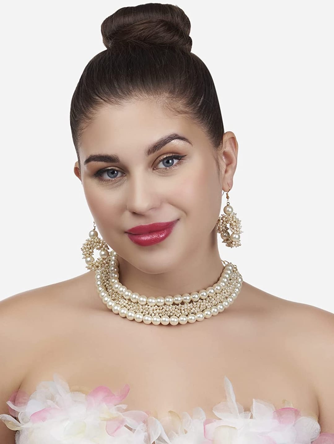 Gold Tone Multistrand Cluster Pearls Choker Necklace & Earring Set - Image 2
