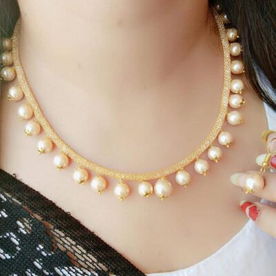 Gold Tone Cluster Pearls Choker Necklace & Earring Set