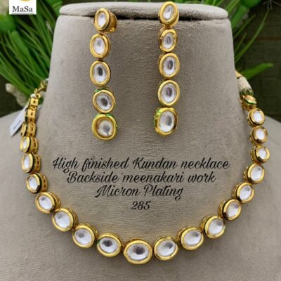 Gold Plated Kundan Studded Jewellery Set